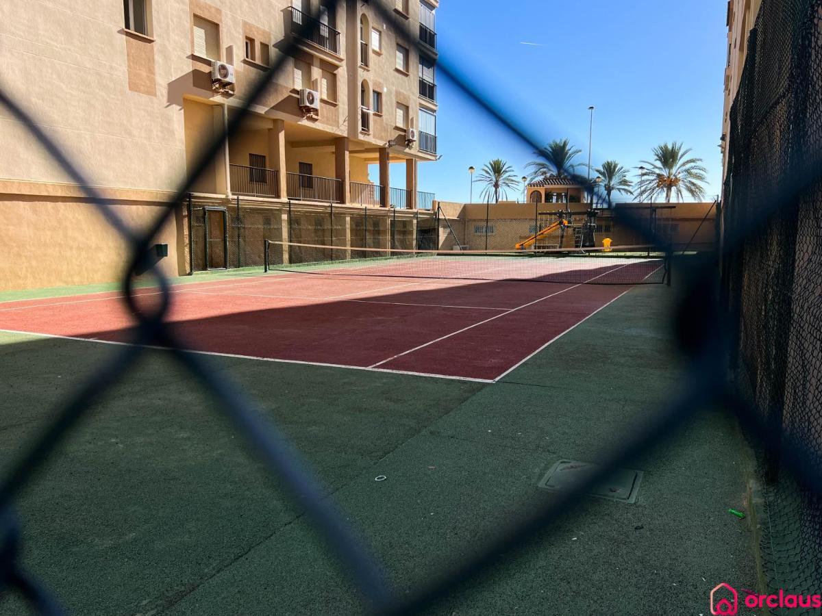 Lindo Al Mar Con Piscina/Tenis بينيكاسّين المظهر الخارجي الصورة