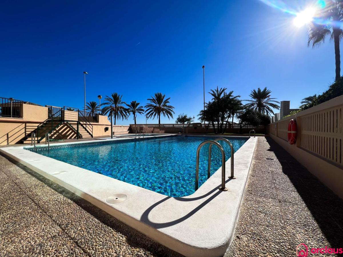 Lindo Al Mar Con Piscina/Tenis بينيكاسّين المظهر الخارجي الصورة