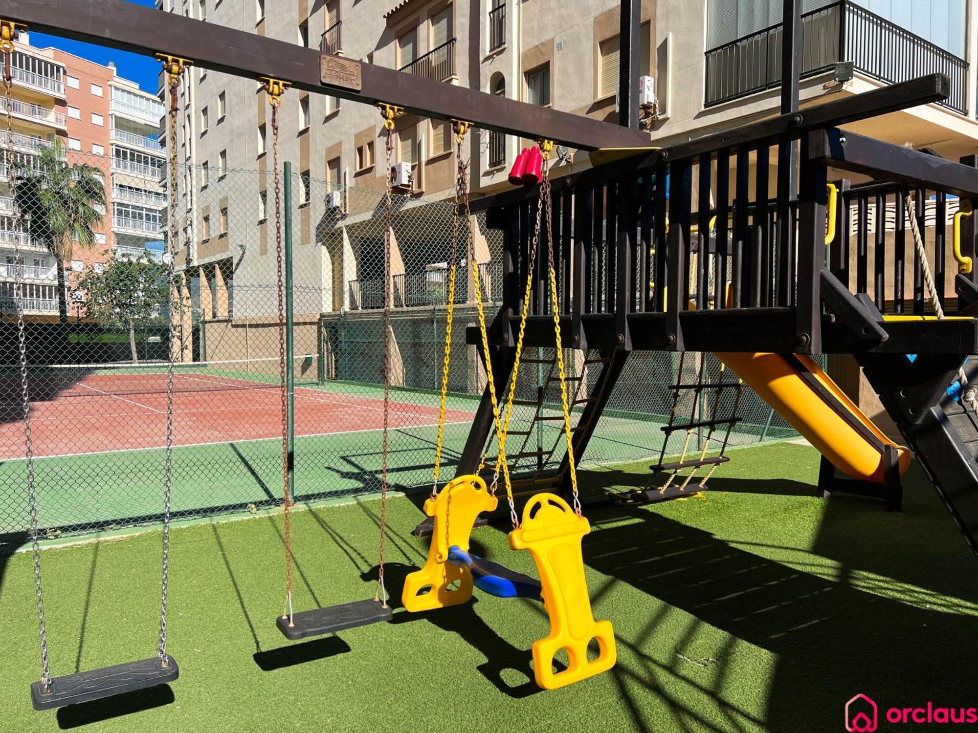 Lindo Al Mar Con Piscina/Tenis بينيكاسّين المظهر الخارجي الصورة